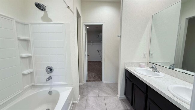 Building Photo - 4711 Forest Hurst Glen