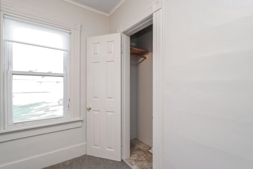 Bedroom 2 Closet - 32 Parker St