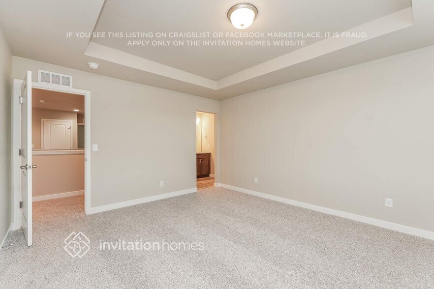 Building Photo - 13533 Arriba Dr
