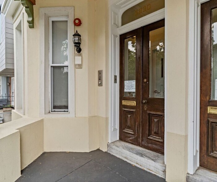 Building Photo - 3830 Baring St