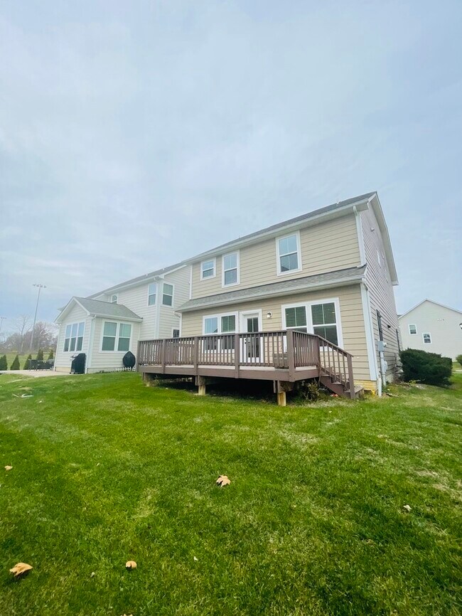 Building Photo - Beautiful 3 beds 2.5 Baths in Dublin