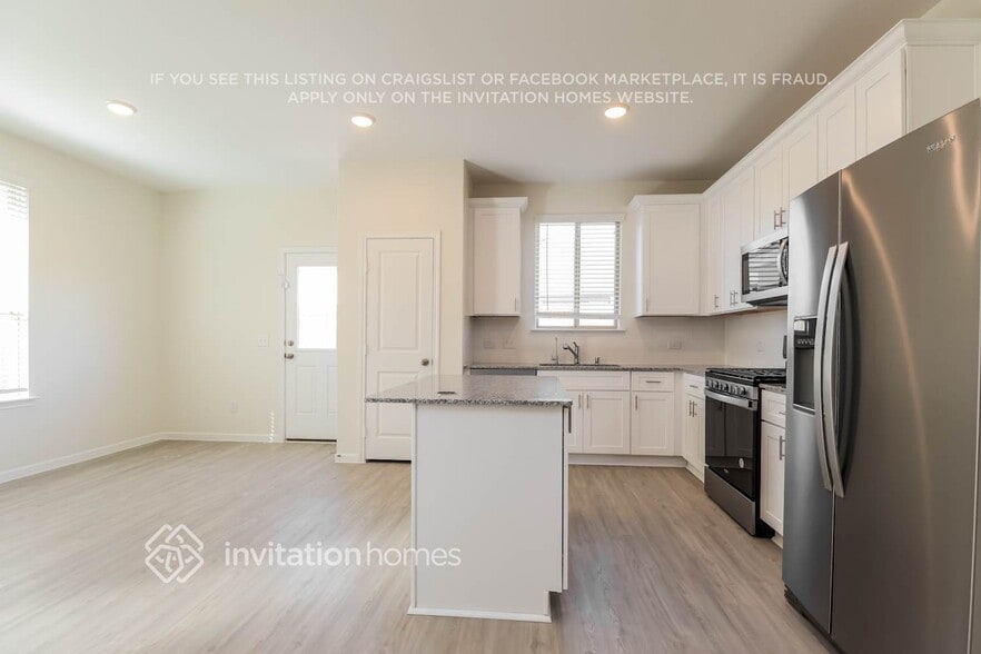 Building Photo - 13503 Maltessa Dr