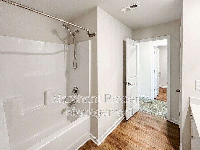 Building Photo - 324 E Compass Wy