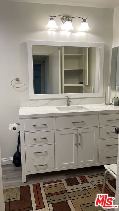 Building Photo - 4260 Vía Arbolada