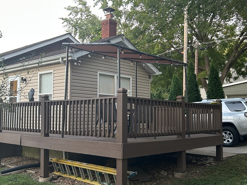 Building Photo - 617 Perry St