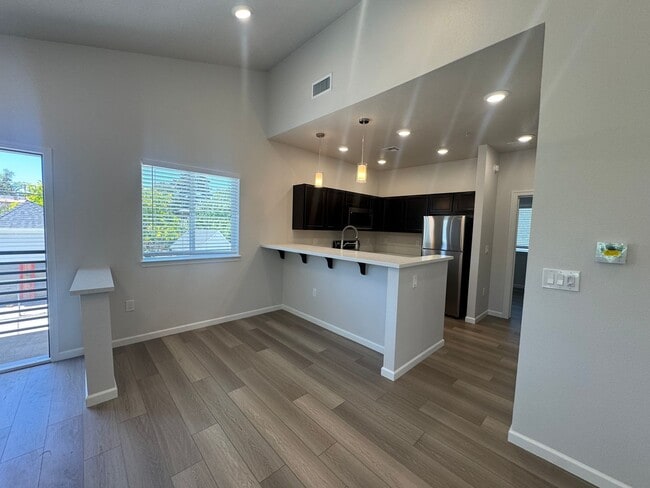 Building Photo - Brand New 1-Bedroom Unit for Rent – Central Reno