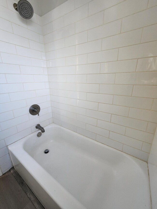 Building Photo - 321 N K St