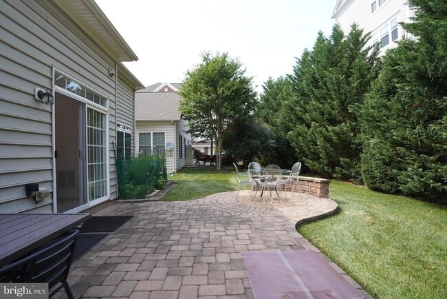 Building Photo - 20779 Crescent Pointe Pl