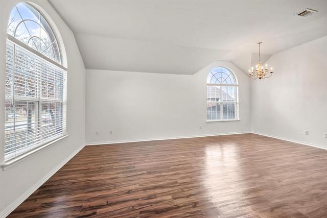 Building Photo - 9880 Wyndbrook Dr