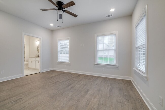 Building Photo - Comfortable 3BR/2BA Home in Effingham County – Open Floor Plan