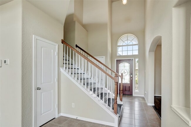 Building Photo - 6007 Pomme Bay Pass