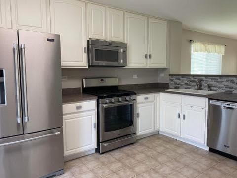 Building Photo - 86 Amberly Dr