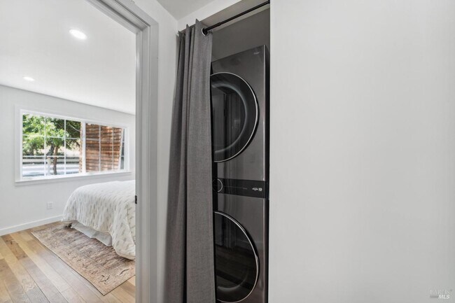 Building Photo - 2188 First Ave