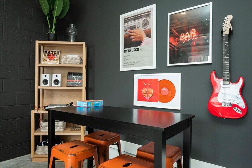 Building Photo - 1011 12th Ave S