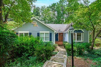 Building Photo - Spacious 4-Bedroom Carrboro Home with Dual Primary Suites & Community Amenities