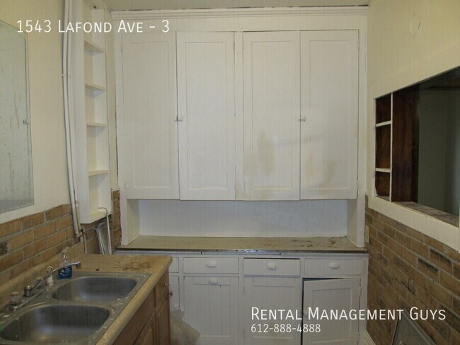 Building Photo - Nice 2 Bedroom! Rent Ready!
