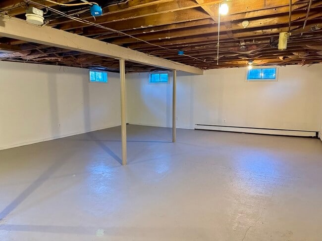 Building Photo - 22 Simpson Cir