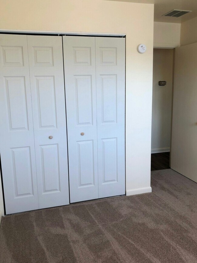 Building Photo - 105 East Allen Street, Unit 203