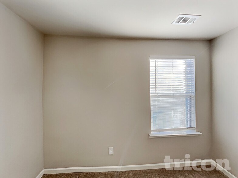 Building Photo - 209 Ashmere Ct