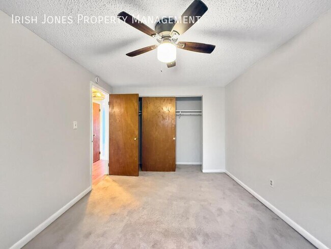 Building Photo - 10 Wayne Terrace