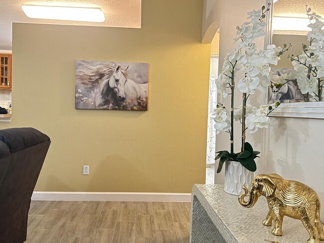 Building Photo - 13775 SW 115 Pl