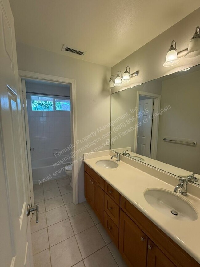 Building Photo - 91-1071-1071 Kai Weke St