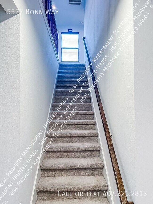 Building Photo - 5522 Bonn Way