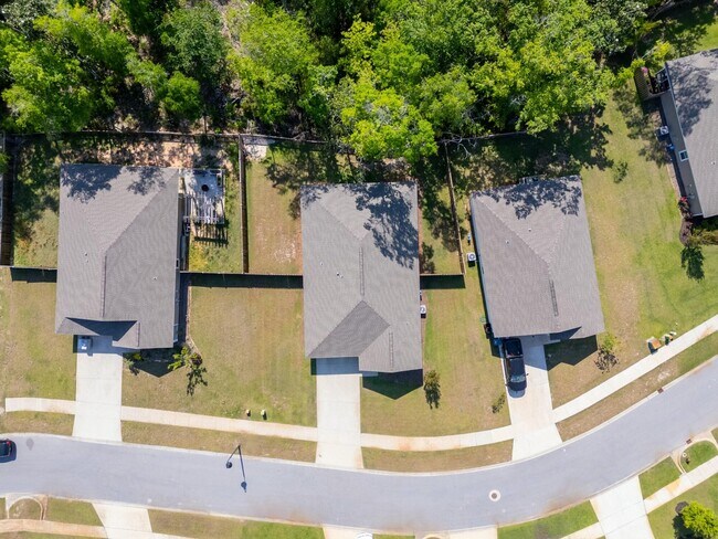 Building Photo - 610 Riverwalk Cir