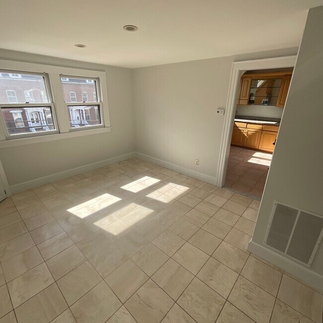 Building Photo - 0 Macdonough Place