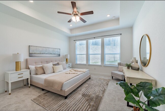 Building Photo - 1040 Villa Rialto View