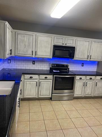 Building Photo - 7601 Indigo Ridge Dr