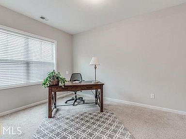 Building Photo - 671 Sunset Park Dr