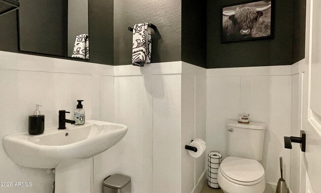 Building Photo - 25338 N 20th Ave