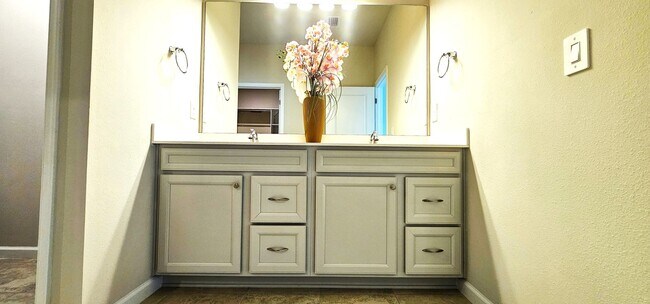 Building Photo - OOH-LA-LA ! Vero Beach Rentals. Vero Beach Rent, LLC and Property Management Company