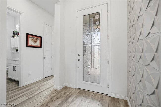 Building Photo - 246 Tallis Hills Ave