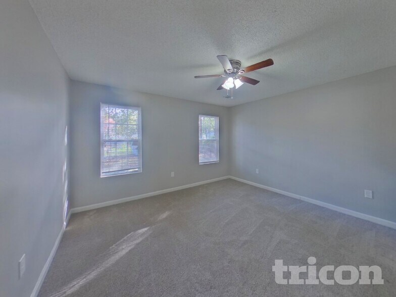 Building Photo - 1 Tomafield Ct