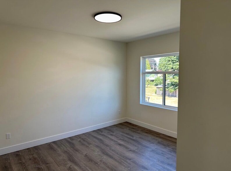 Building Photo - 7268 W Wiser Lake Ct