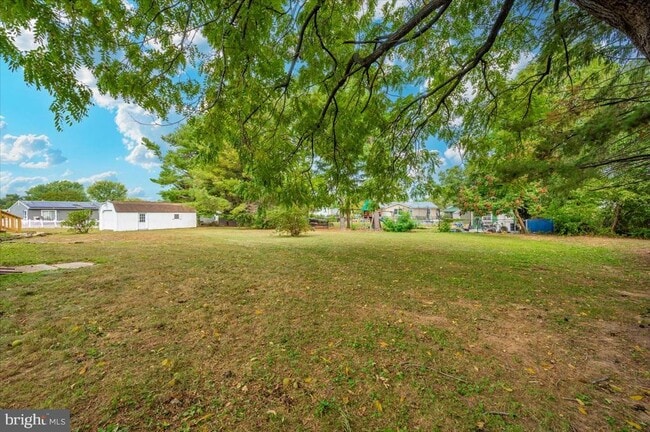 Building Photo - 6 Schaller Ln