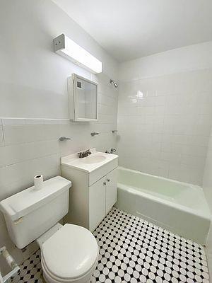 Building Photo - 2 bedroom in New York NY 10027