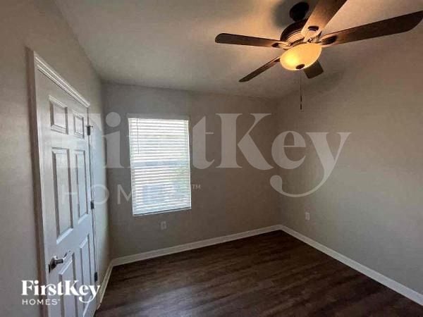 Building Photo - 2800 Zaragoza Ct