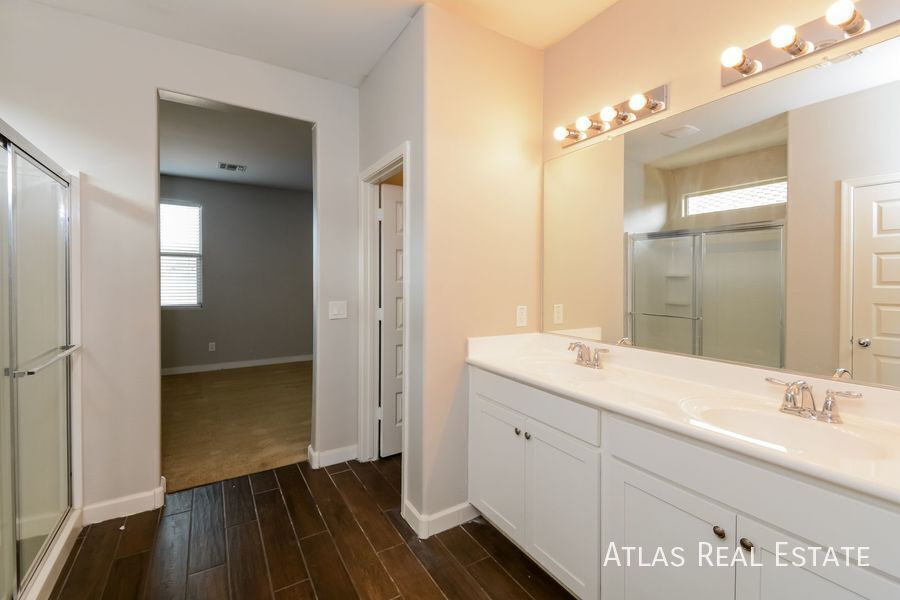 Building Photo - 23118 N 178th Ln