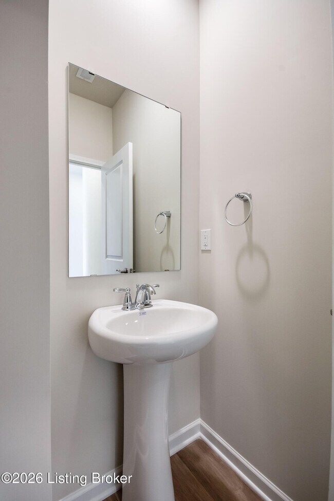 Building Photo - 16909 Aiken Rdg Cir