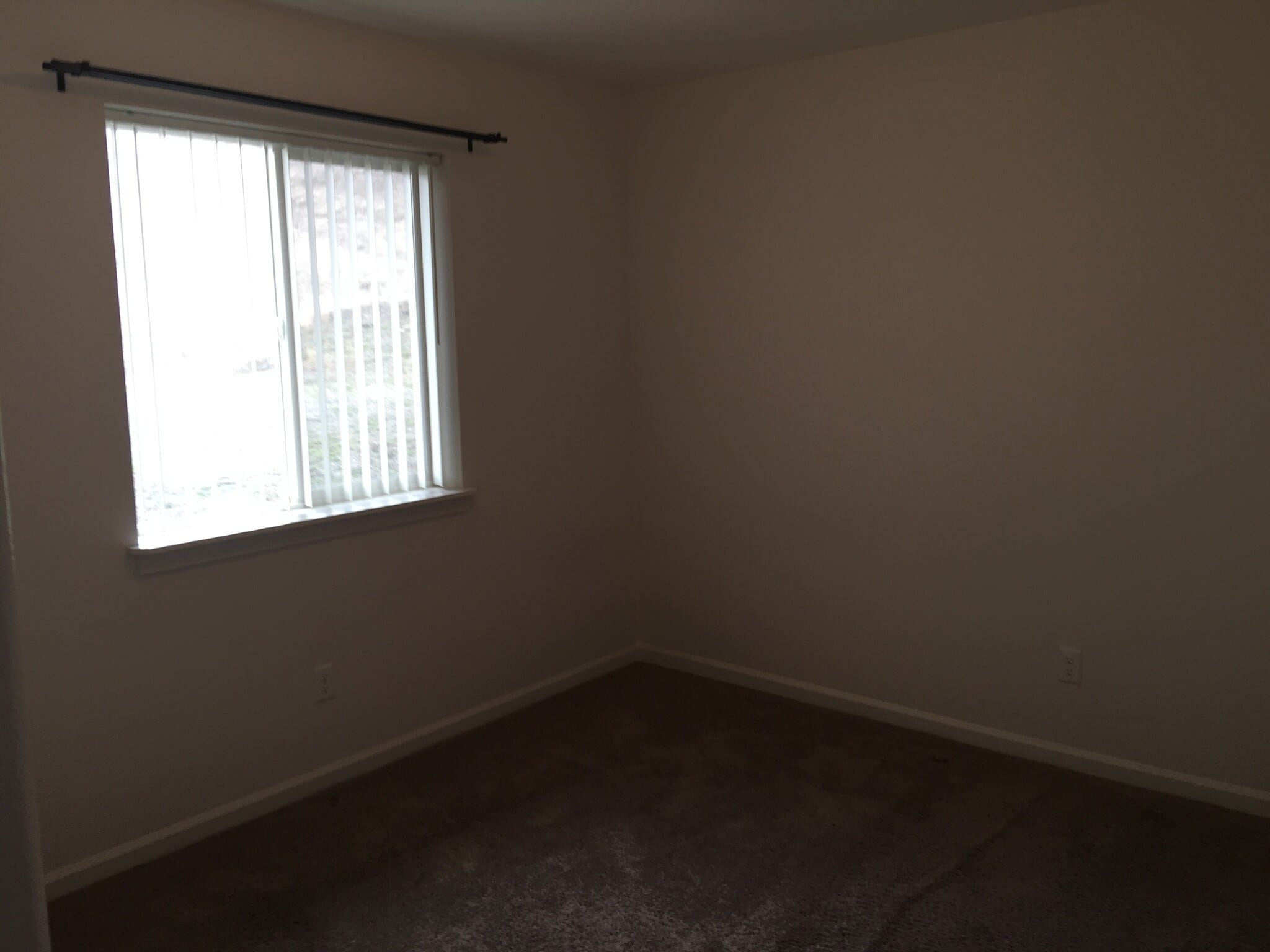 Building Photo - 1449 SW Sagebrush Ln