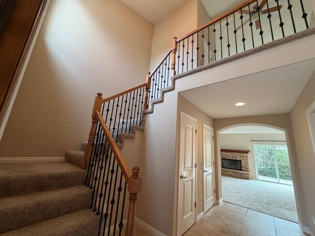 Building Photo - 4304 Foxenwood Cir