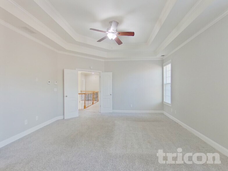 Building Photo - 3620 Little Spring Dr