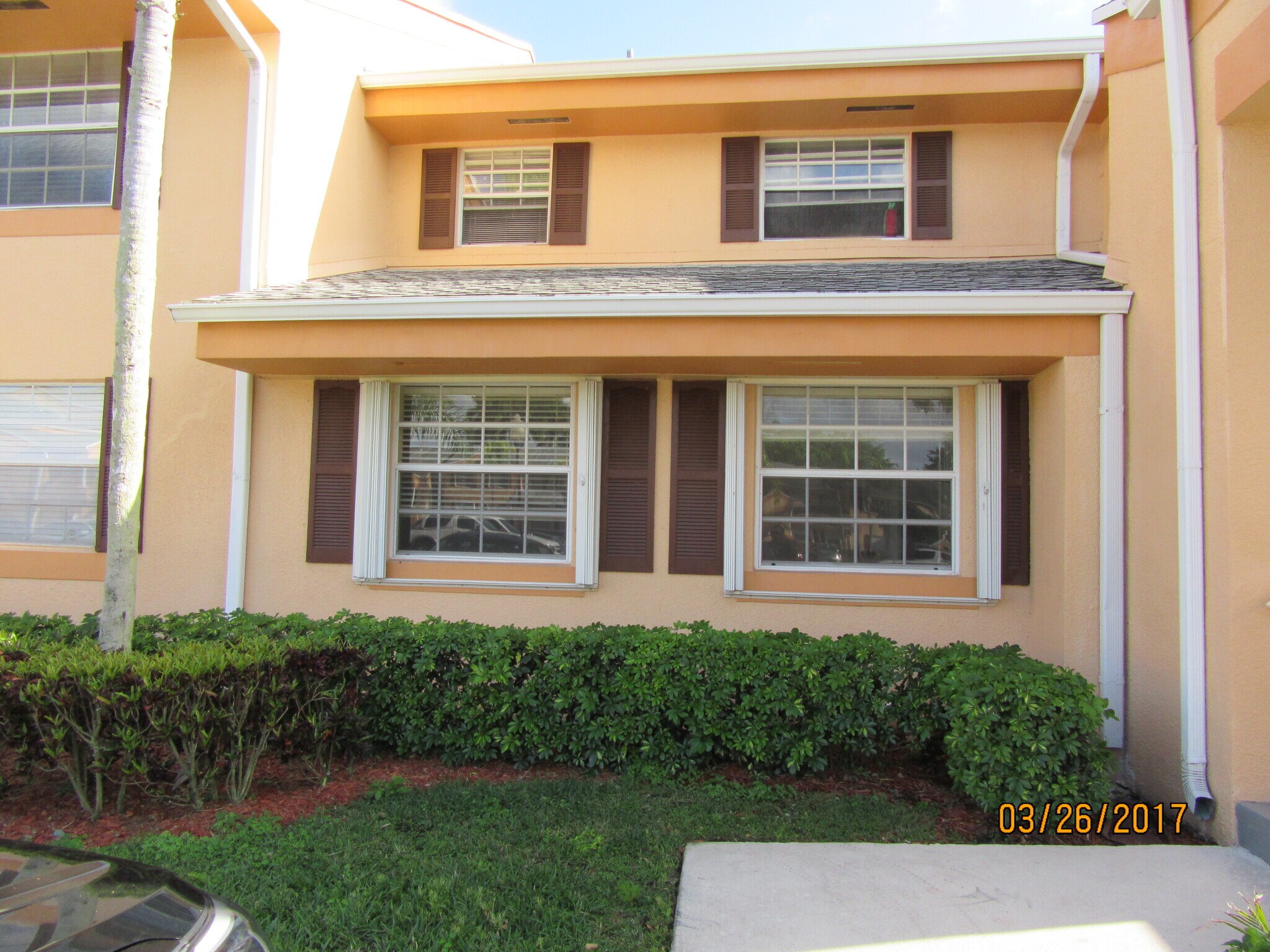 Building Photo - 2651 SE 19th Ct