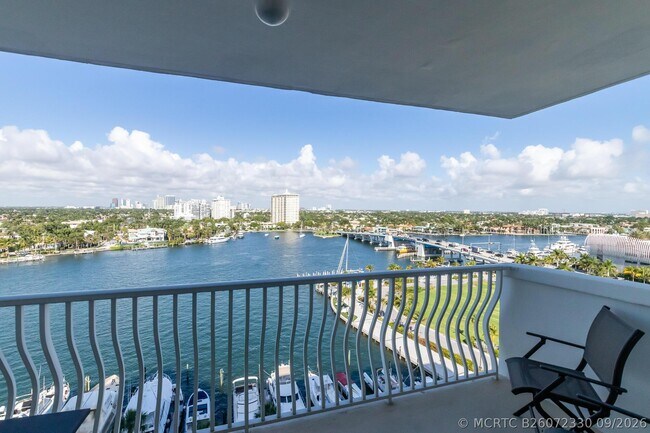 Building Photo - 1 Las Olas Cir