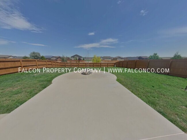 Building Photo - 7609 Sun Prairie Dr