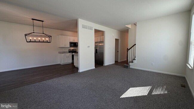 Building Photo - 78 Tansboro Rd