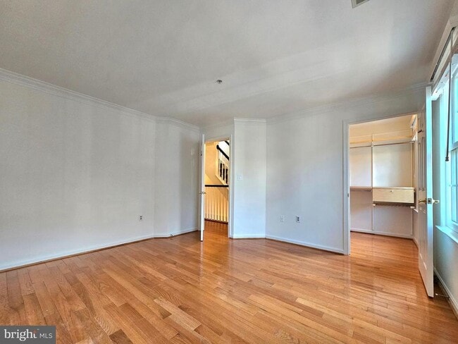 Building Photo - 315 Hearthstone Mews